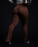 Motion Flare Leggings