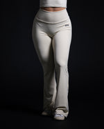 Motion Flare Leggings