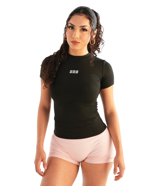 REIGN BUNDLE TOP & SHORTS SET