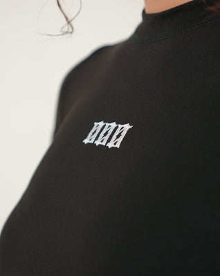 REIGN SHORT SLEEVE TOP